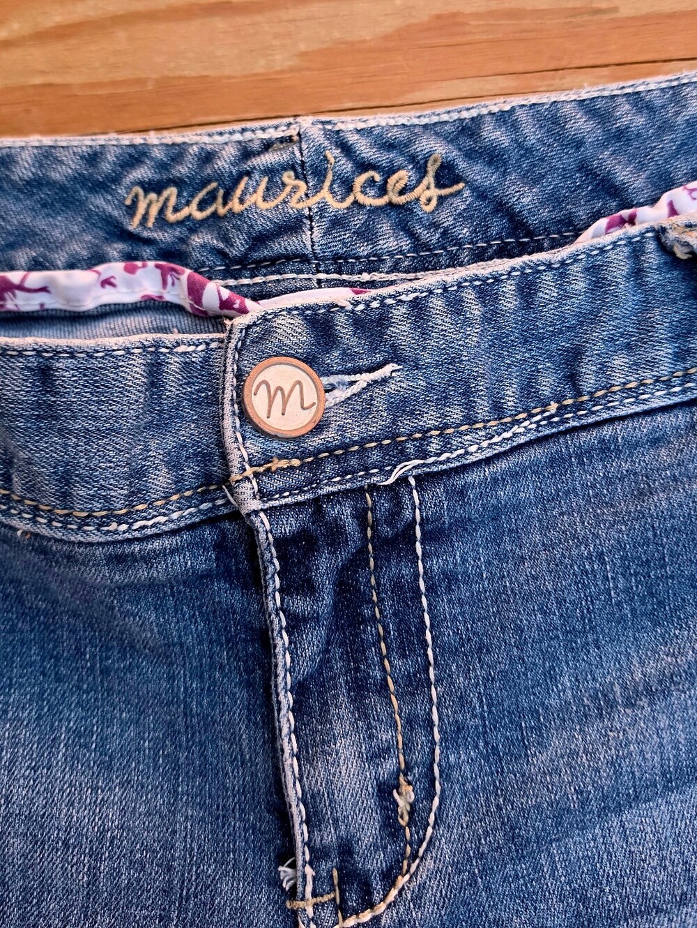 Maurices Women's Shorts Jeans - Picture 3 of 14